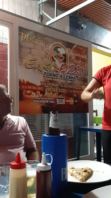 Euro Pizza - Forno à Lenha