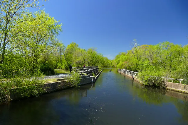 Delaware and Raritan Canal State Park