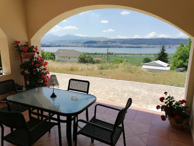 House With View in Amfithea