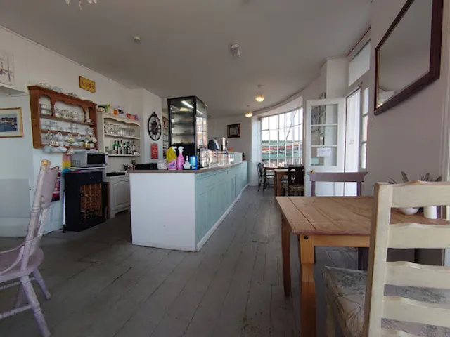 The Good Life Cafe Bistro