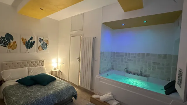 Le Plaisir Luxury Room