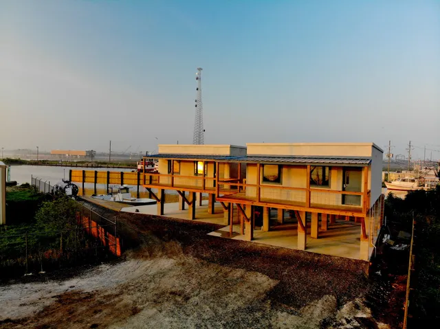 Venice Blue Crab Lodge