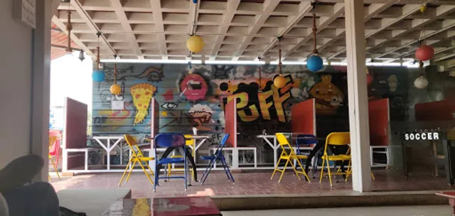 PUFF Café