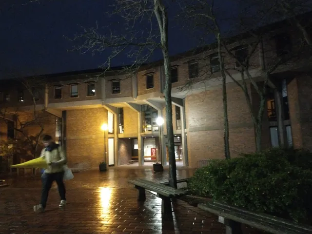 UW Engineering Library