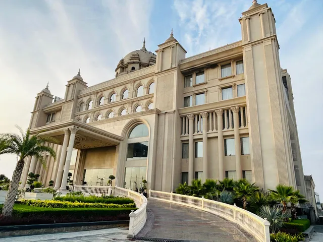 CLASSIC SAPPHIRE ANANTA BUNDI