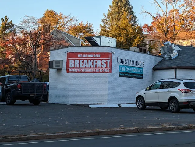 Constantino’s Pizza