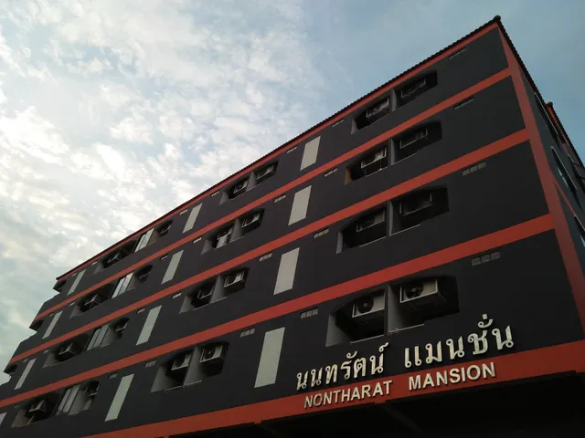Nontharat Mansion