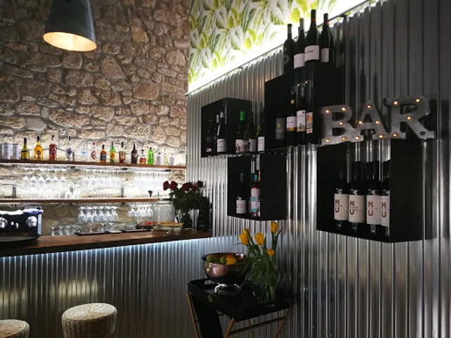 Gastrobar Solés Tiurana