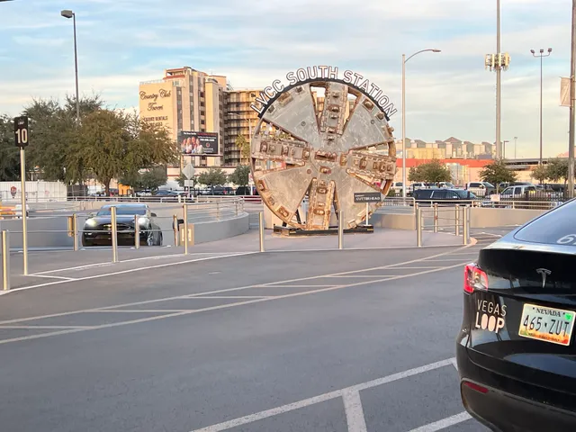 Vegas Loop LVCC South Station