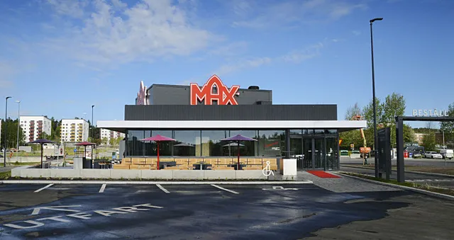 Max Burgers