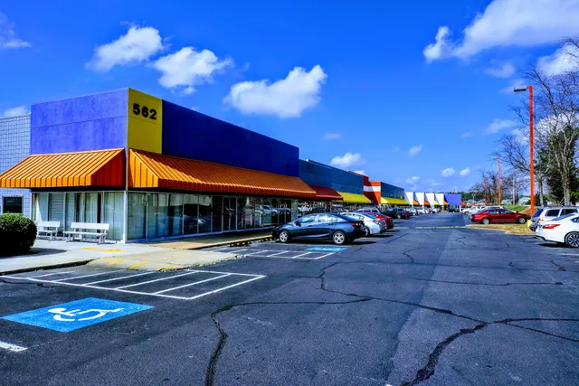 Marietta Commercial Plaza