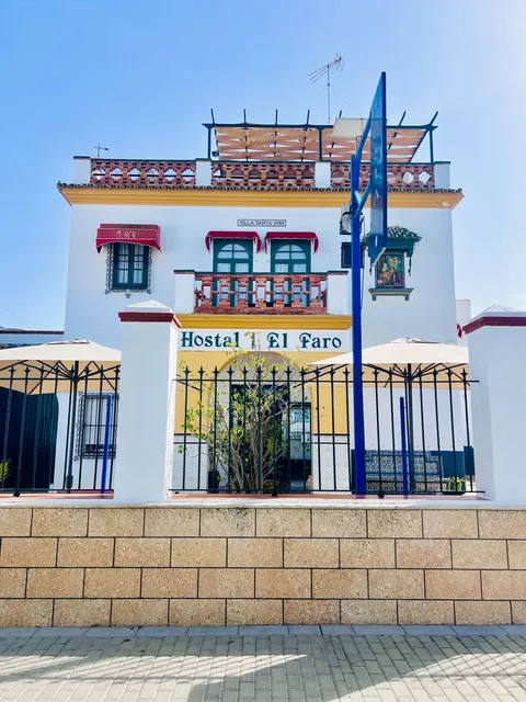 Hostal El Faro