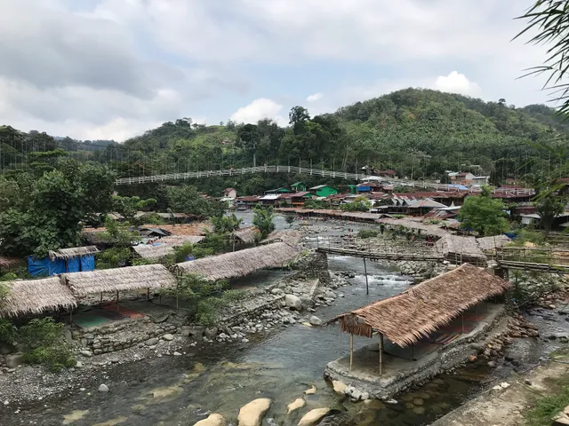 Terimakasih Bar and Guesthouse