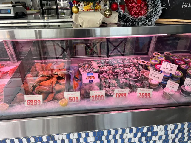 Triton Seafood Market