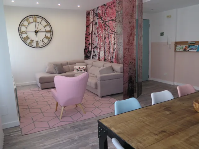 Apartamento Turístico Vi-Vi (Vida en Vitoria)