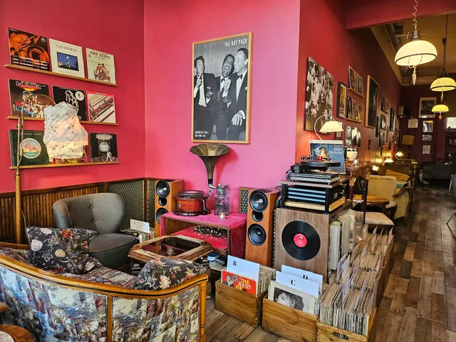 Vinyl Cafe