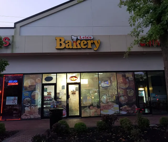Lela's Bakery