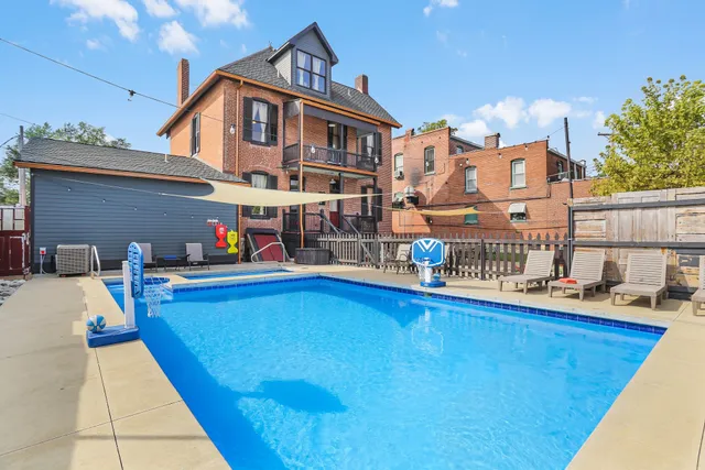 Brick House of Washington