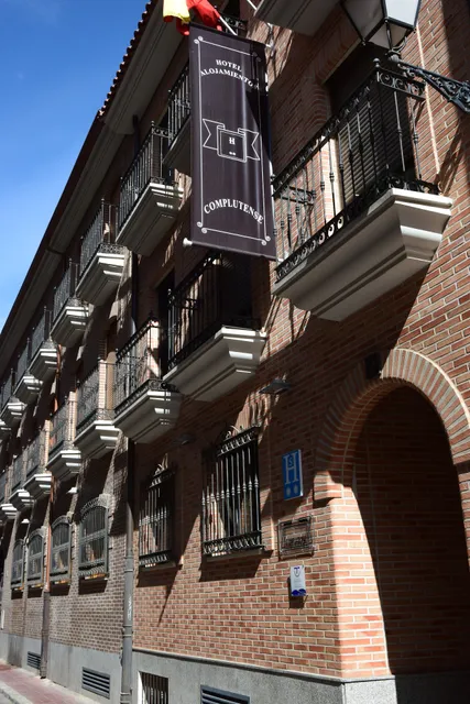 Hostal Complutense