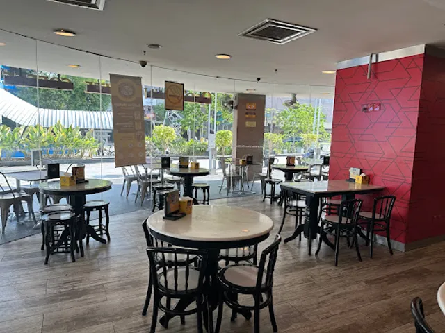 OLDTOWN White Coffee Menara Commerce