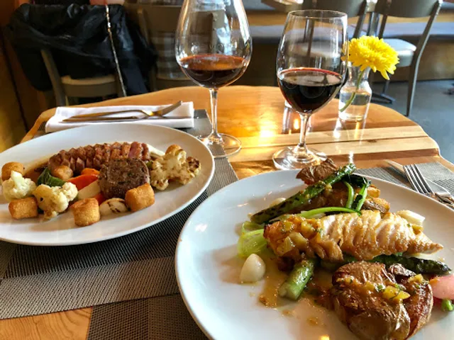 Waterfront Wines Restaurant