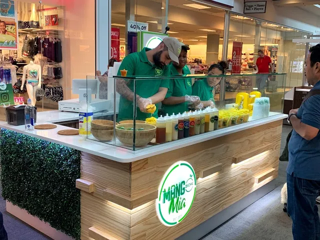 Mango Biche Mia - Dadeland Mall