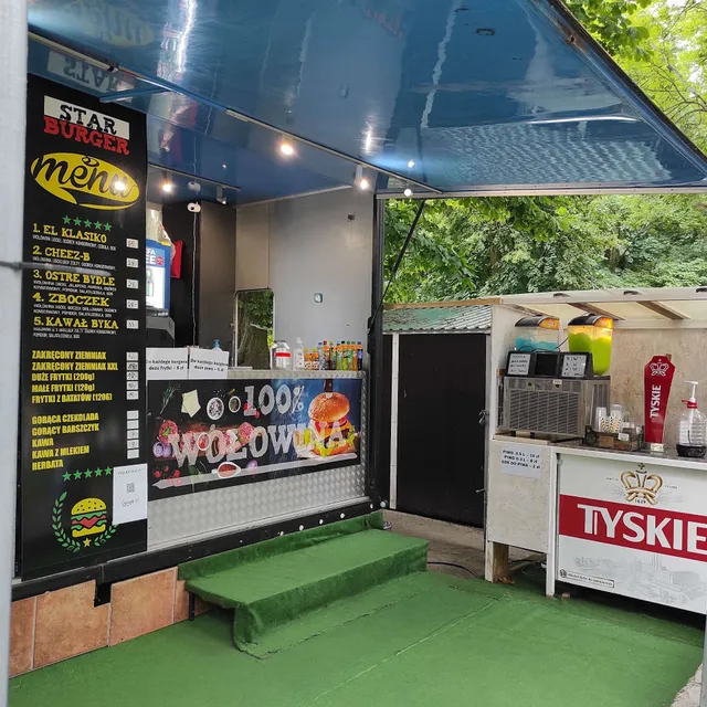 Burgery, Frytki, piwko