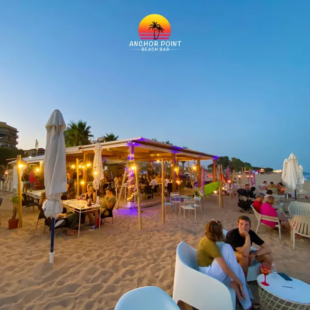 Anchor Point Beach Bar & Lounge