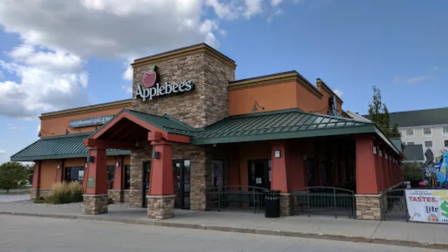 Applebee's Grill + Bar