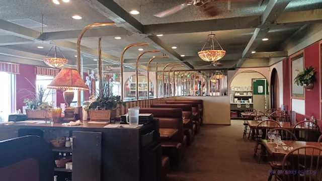 Hale's Restaurant & Lounge