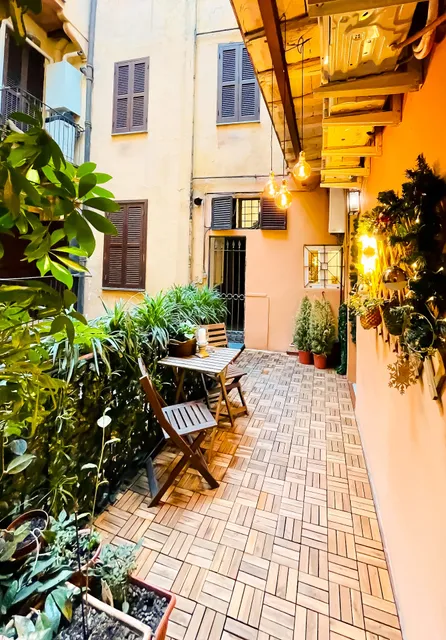 Trevi Fountain Luxury Guesthouse