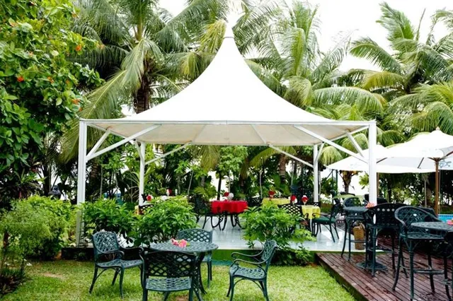 Le Relax Beach Resort