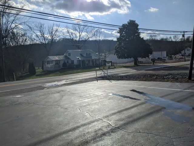 Ma & Pa Flower & Gift Shack