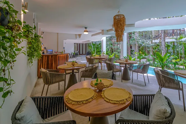 Tooj Breakfast + Brunch