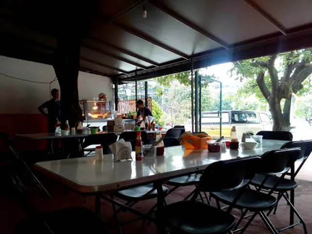 Tortas ahogadas y mariscos Gaby