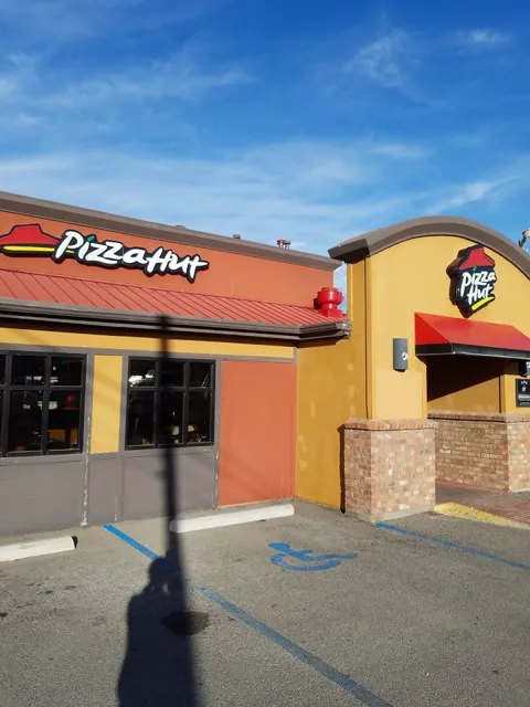 Pizza Hut