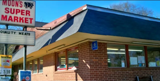 Moon's Supermarket
