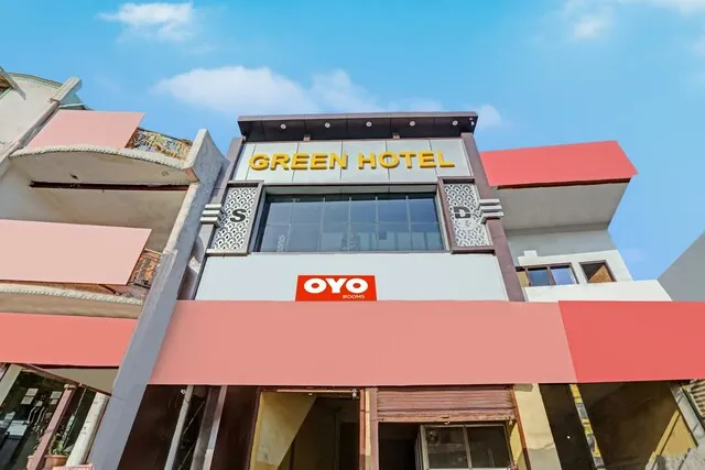 OYO Flagship Green Hotel
