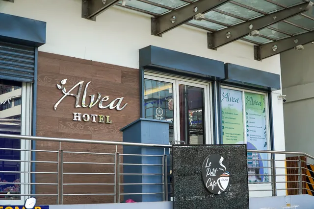 Alvea Hotel