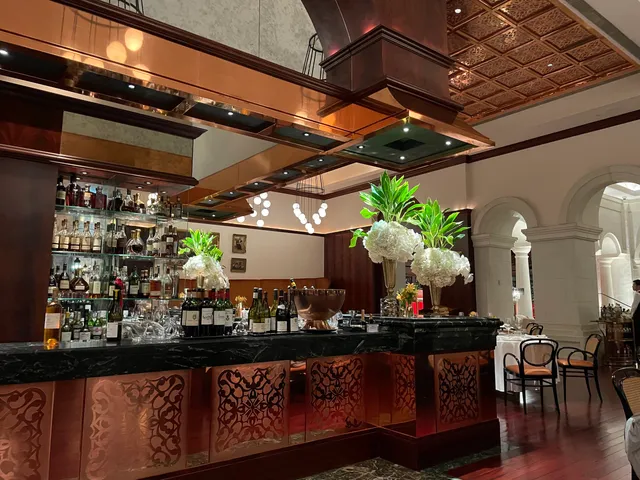 Aux Beaux Arts 寶雅座