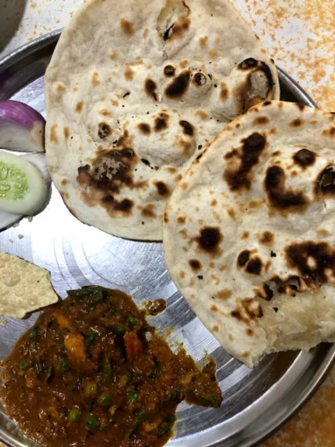 Hotel Vivek Veg Restaurant