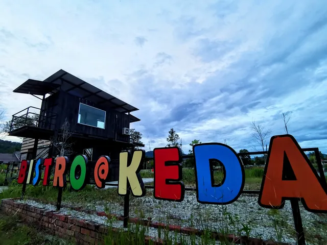 Serdang Lake View Resort