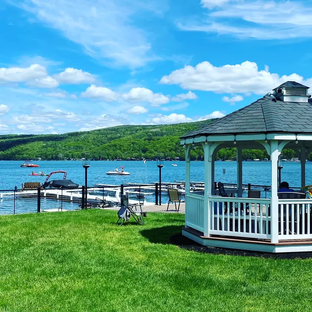 Keuka Lakeside Inn
