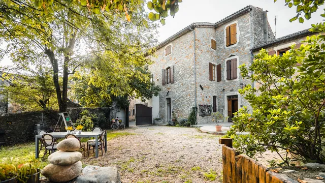 Bed Children of Barry - Vallon Pont d'Arc