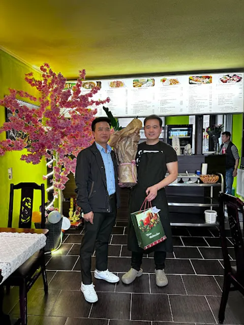 Xuan Toan - Pho Ha Noi Asian Food