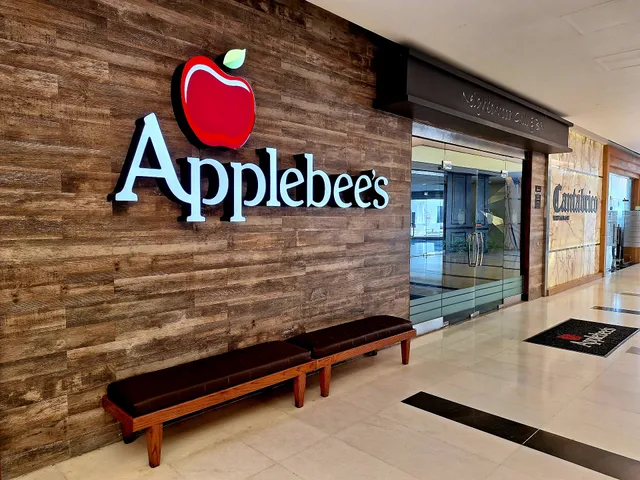 Applebee's Grill + Bar