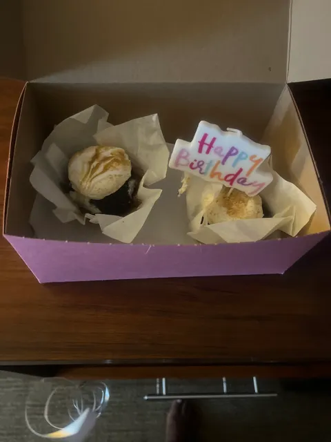 Sweet B’s Sweet Shop