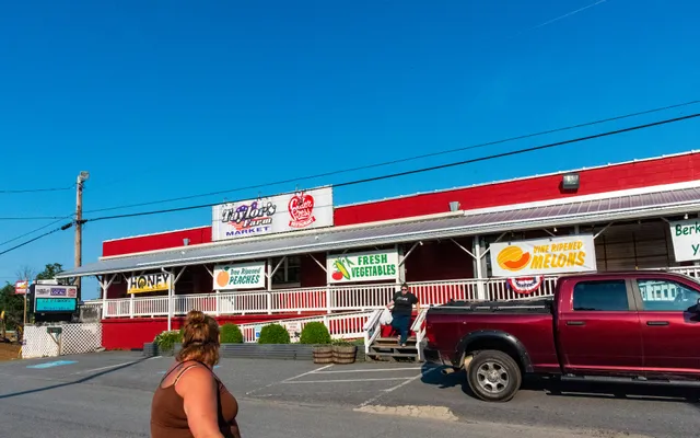 Taylor's Farm Market