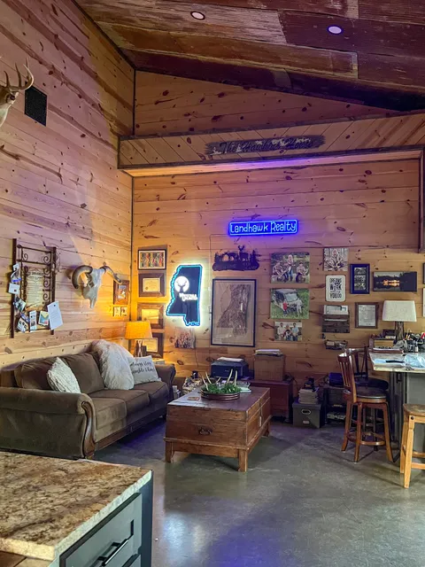 Landhawk Realty, LLC