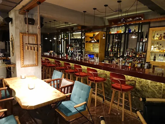 YARD Tales of Flavors